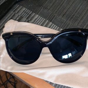 Tory Burch sunglasses with case !
